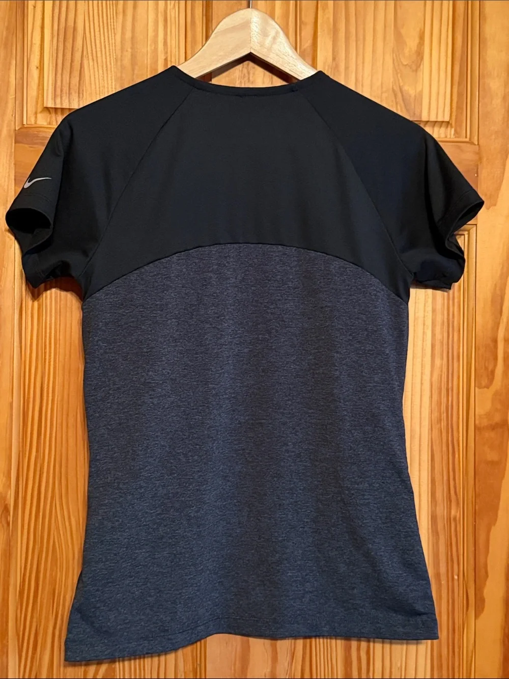 Nike Golf Short-Sleeve V-Notch Athletic Top in Charcoal & Black